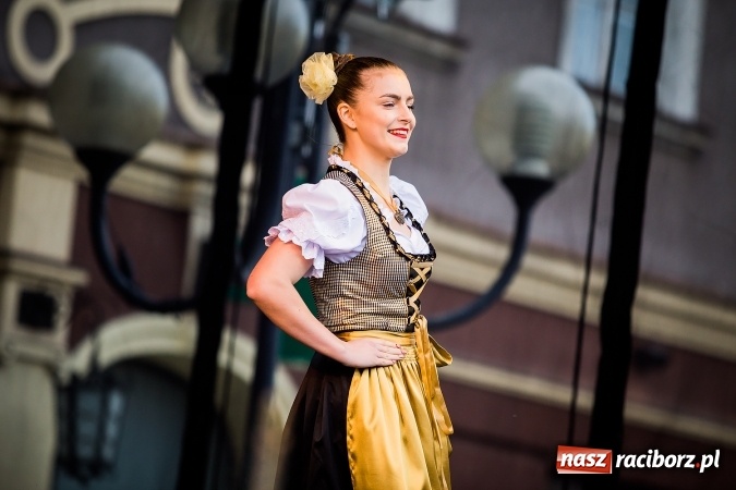 Zdjęcie w galerii na portalu naszraciborz.pl: Z wizytą na raciborskim jarmarku bożonarodzeniowym FOTO wiadomości z regionu