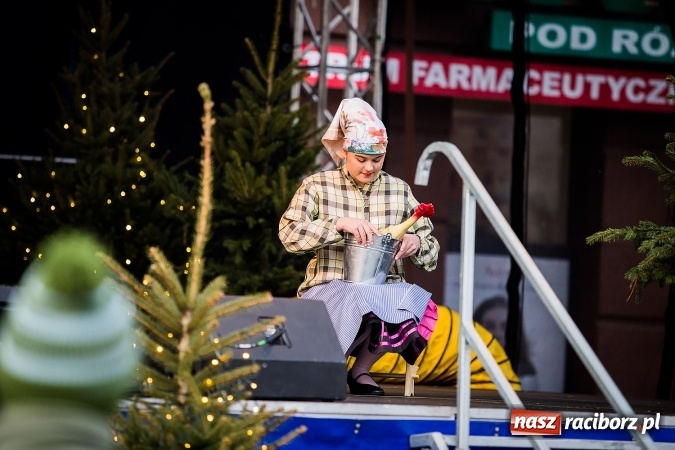 Zdjęcie w galerii na portalu naszraciborz.pl: Z wizytą na raciborskim jarmarku bożonarodzeniowym FOTO wiadomości z regionu