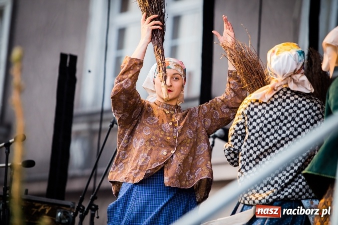 Zdjęcie w galerii na portalu naszraciborz.pl: Z wizytą na raciborskim jarmarku bożonarodzeniowym FOTO wiadomości z regionu