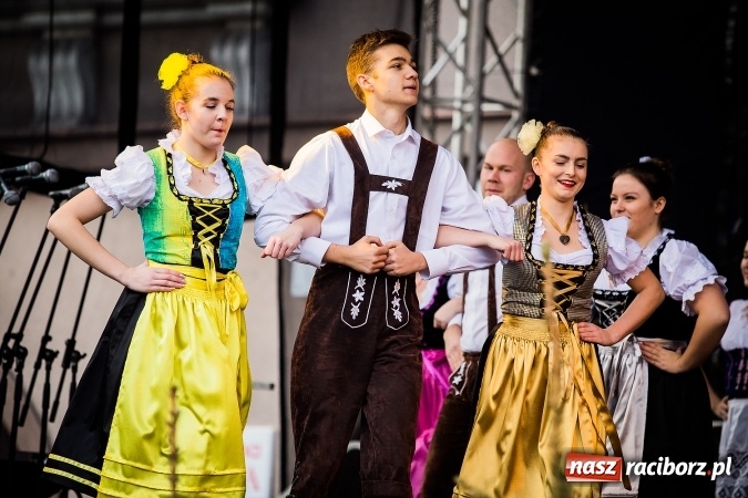 Zdjęcie w galerii na portalu naszraciborz.pl: Z wizytą na raciborskim jarmarku bożonarodzeniowym FOTO wiadomości z regionu