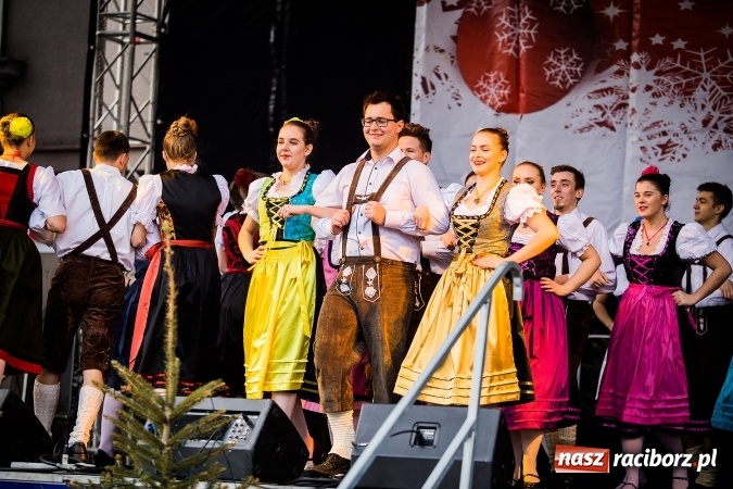 Zdjęcie w galerii na portalu naszraciborz.pl: Z wizytą na raciborskim jarmarku bożonarodzeniowym FOTO wiadomości z regionu