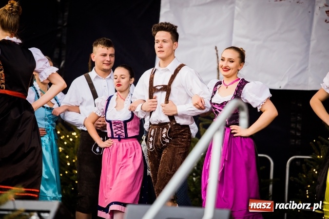 Zdjęcie w galerii na portalu naszraciborz.pl: Z wizytą na raciborskim jarmarku bożonarodzeniowym FOTO wiadomości z regionu