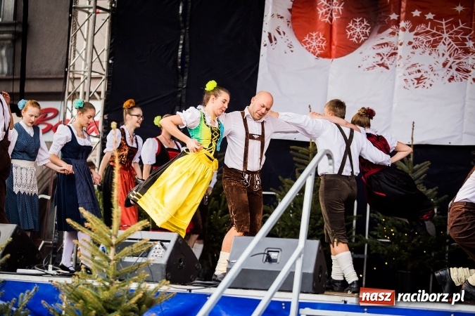 Zdjęcie w galerii na portalu naszraciborz.pl: Z wizytą na raciborskim jarmarku bożonarodzeniowym FOTO wiadomości z regionu
