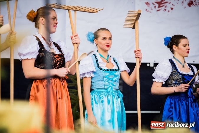 Zdjęcie w galerii na portalu naszraciborz.pl: Z wizytą na raciborskim jarmarku bożonarodzeniowym FOTO wiadomości z regionu