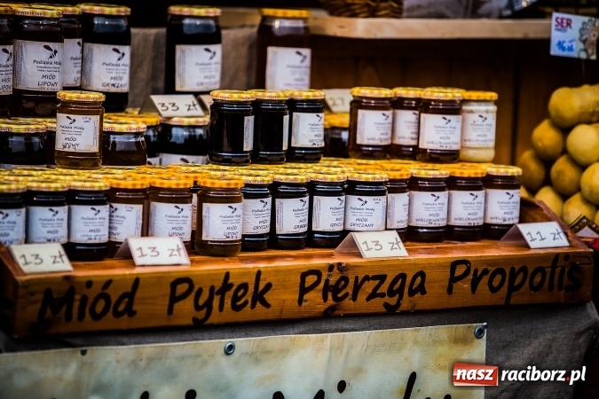 Zdjęcie w galerii na portalu naszraciborz.pl: Z wizytą na raciborskim jarmarku bożonarodzeniowym FOTO wiadomości z regionu