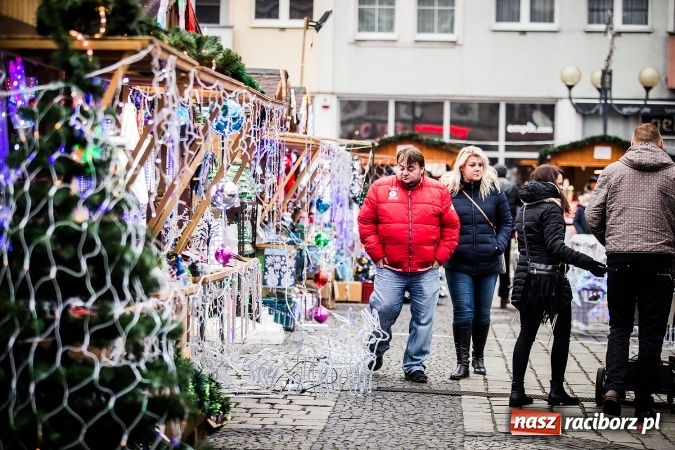 Zdjęcie w galerii na portalu naszraciborz.pl: Z wizytą na raciborskim jarmarku bożonarodzeniowym FOTO wiadomości z regionu