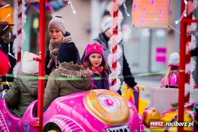 Zdjęcie w galerii na portalu naszraciborz.pl: Z wizytą na raciborskim jarmarku bożonarodzeniowym FOTO wiadomości z regionu