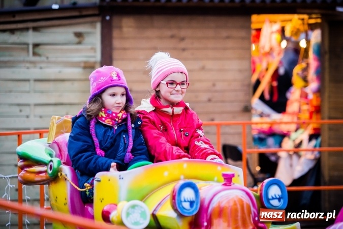 Zdjęcie w galerii na portalu naszraciborz.pl: Z wizytą na raciborskim jarmarku bożonarodzeniowym FOTO wiadomości z regionu