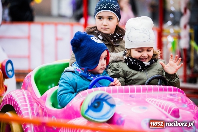Zdjęcie w galerii na portalu naszraciborz.pl: Z wizytą na raciborskim jarmarku bożonarodzeniowym FOTO wiadomości z regionu