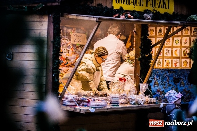 Zdjęcie w galerii na portalu naszraciborz.pl: Z wizytą na raciborskim jarmarku bożonarodzeniowym FOTO wiadomości z regionu