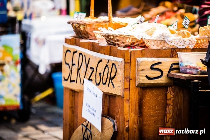 Zdjęcie w galerii na portalu naszraciborz.pl: Z wizytą na raciborskim jarmarku bożonarodzeniowym FOTO wiadomości z regionu