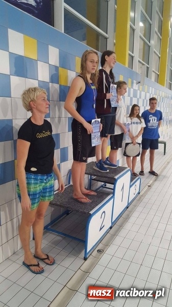 Zdjęcie w galerii na portalu naszraciborz.pl: Pływanie. 13 medali 13-latków z Raciborza  wiadomości z regionu