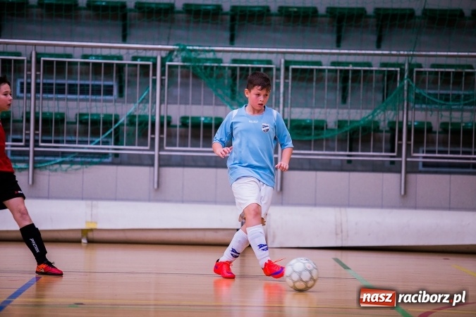 Zdjęcie w galerii na portalu naszraciborz.pl: Unia Racibórz z Pucharem Starosty Raciborskiego wiadomości z regionu