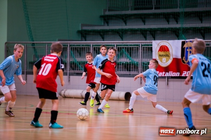 Zdjęcie w galerii na portalu naszraciborz.pl: Unia Racibórz z Pucharem Starosty Raciborskiego wiadomości z regionu