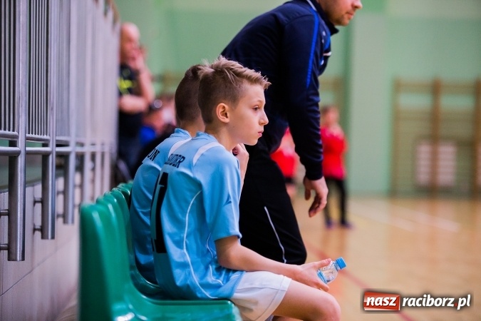 Zdjęcie w galerii na portalu naszraciborz.pl: Unia Racibórz z Pucharem Starosty Raciborskiego wiadomości z regionu