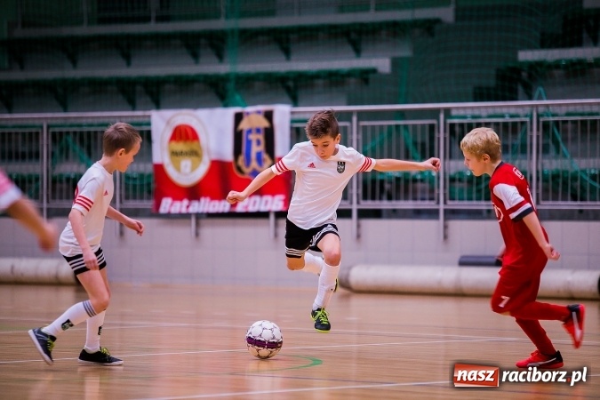 Zdjęcie w galerii na portalu naszraciborz.pl: Unia Racibórz z Pucharem Starosty Raciborskiego wiadomości z regionu