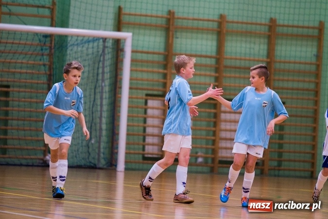 Zdjęcie w galerii na portalu naszraciborz.pl: Unia Racibórz z Pucharem Starosty Raciborskiego wiadomości z regionu