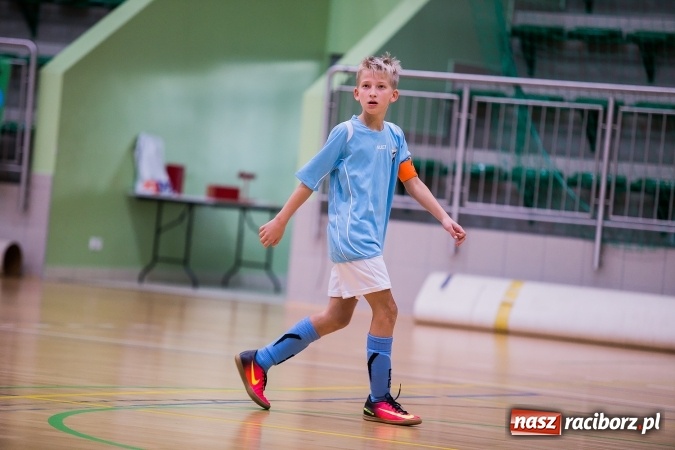 Zdjęcie w galerii na portalu naszraciborz.pl: Unia Racibórz z Pucharem Starosty Raciborskiego wiadomości z regionu