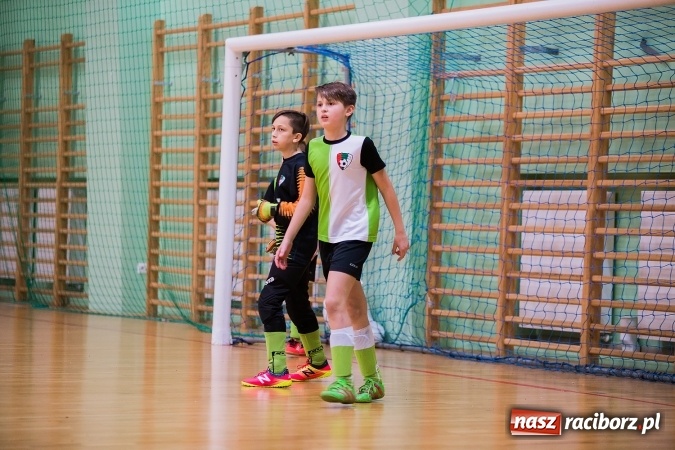 Zdjęcie w galerii na portalu naszraciborz.pl: Unia Racibórz z Pucharem Starosty Raciborskiego wiadomości z regionu