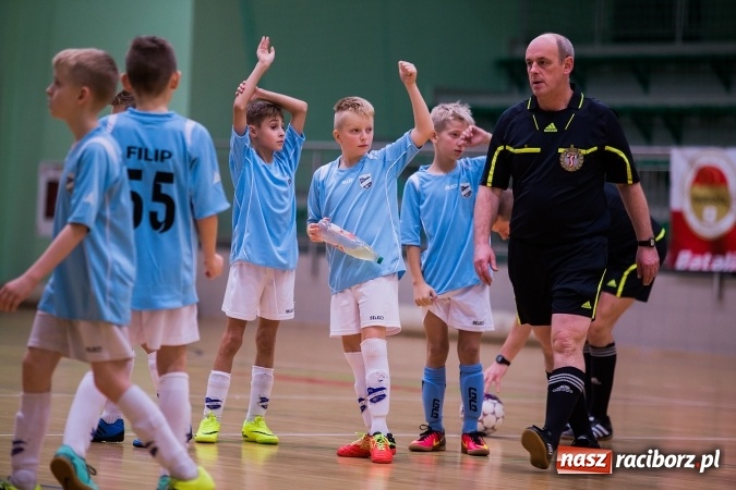 Zdjęcie w galerii na portalu naszraciborz.pl: Unia Racibórz z Pucharem Starosty Raciborskiego wiadomości z regionu