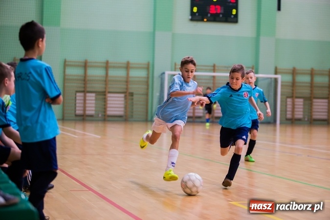 Zdjęcie w galerii na portalu naszraciborz.pl: Unia Racibórz z Pucharem Starosty Raciborskiego wiadomości z regionu