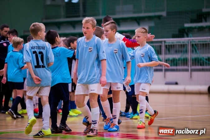 Zdjęcie w galerii na portalu naszraciborz.pl: Unia Racibórz z Pucharem Starosty Raciborskiego wiadomości z regionu