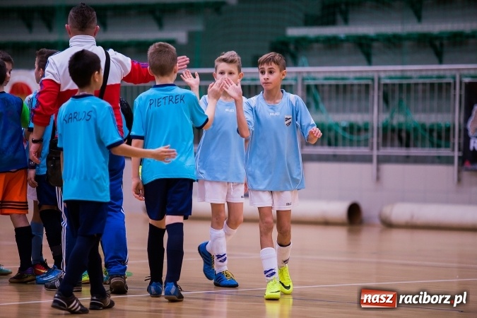 Zdjęcie w galerii na portalu naszraciborz.pl: Unia Racibórz z Pucharem Starosty Raciborskiego wiadomości z regionu