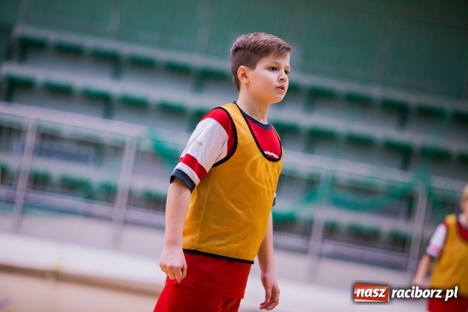 Zdjęcie w galerii na portalu naszraciborz.pl: Unia Racibórz z Pucharem Starosty Raciborskiego wiadomości z regionu