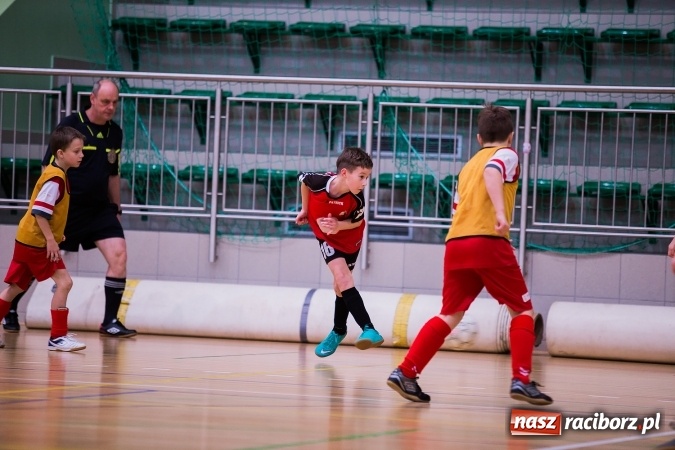 Zdjęcie w galerii na portalu naszraciborz.pl: Unia Racibórz z Pucharem Starosty Raciborskiego wiadomości z regionu