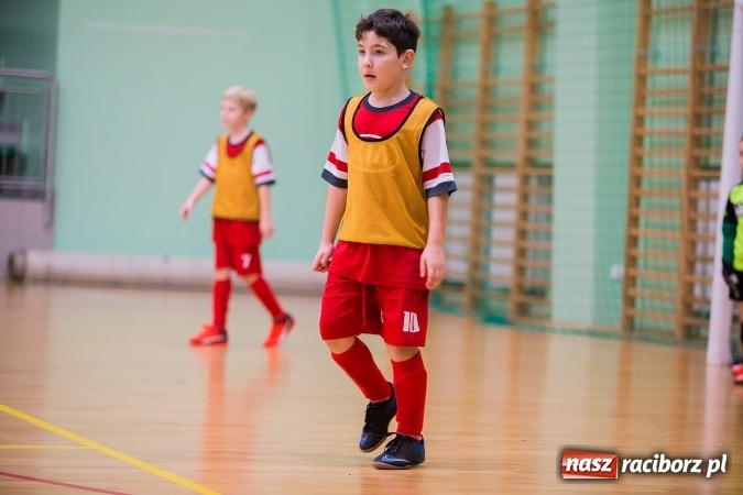 Zdjęcie w galerii na portalu naszraciborz.pl: Unia Racibórz z Pucharem Starosty Raciborskiego wiadomości z regionu