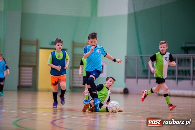 Zdjęcie w galerii na portalu naszraciborz.pl: Unia Racibórz z Pucharem Starosty Raciborskiego wiadomości z regionu