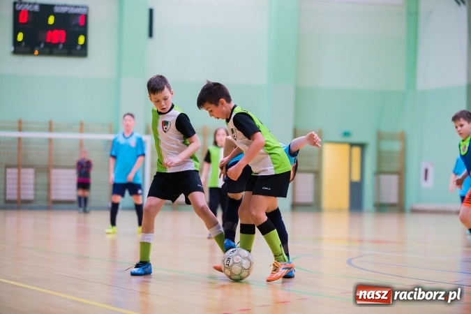 Zdjęcie w galerii na portalu naszraciborz.pl: Unia Racibórz z Pucharem Starosty Raciborskiego wiadomości z regionu