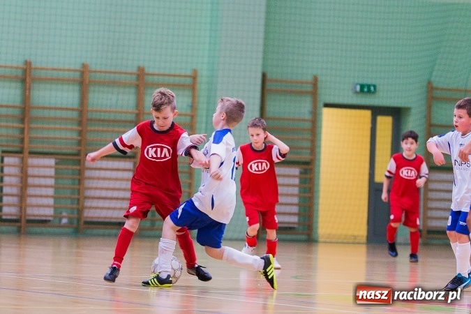 Zdjęcie w galerii na portalu naszraciborz.pl: Unia Racibórz z Pucharem Starosty Raciborskiego wiadomości z regionu