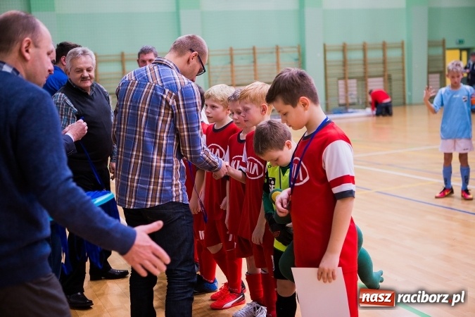 Zdjęcie w galerii na portalu naszraciborz.pl: Unia Racibórz z Pucharem Starosty Raciborskiego wiadomości z regionu