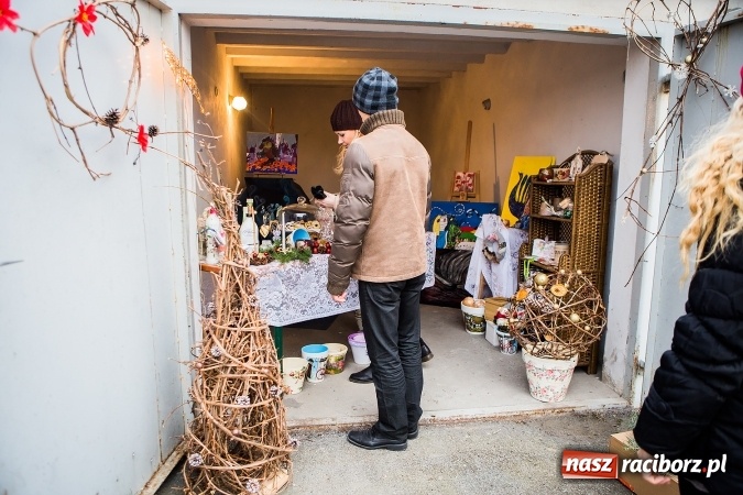 Zdjęcie w galerii na portalu naszraciborz.pl: Jarmark przedświąteczny w Pietraszynie wiadomości z regionu