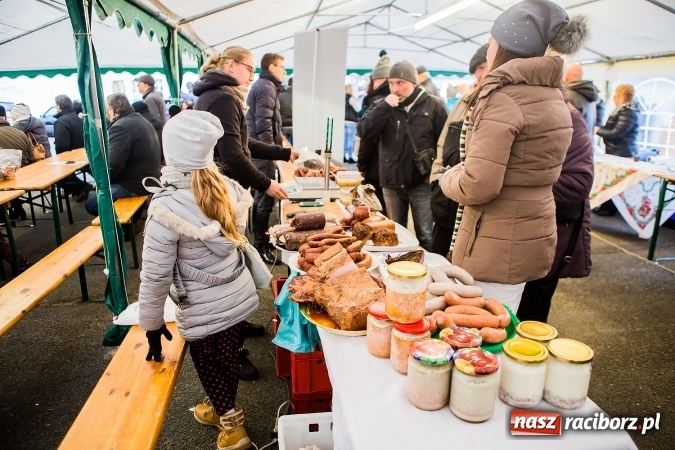 Zdjęcie w galerii na portalu naszraciborz.pl: Jarmark przedświąteczny w Pietraszynie wiadomości z regionu