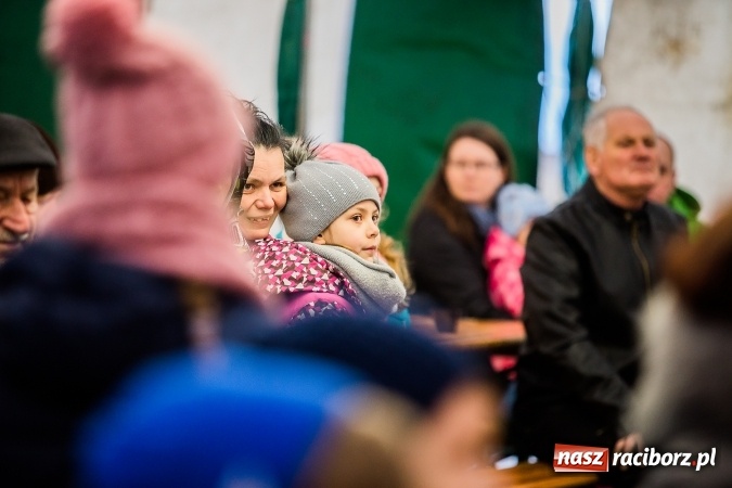 Zdjęcie w galerii na portalu naszraciborz.pl: Jarmark przedświąteczny w Pietraszynie wiadomości z regionu