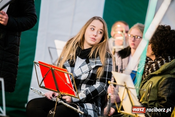 Zdjęcie w galerii na portalu naszraciborz.pl: Jarmark przedświąteczny w Pietraszynie wiadomości z regionu