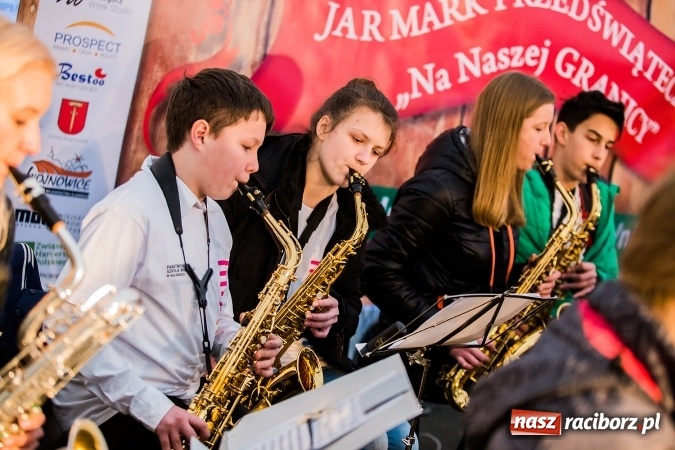 Zdjęcie w galerii na portalu naszraciborz.pl: Jarmark przedświąteczny w Pietraszynie wiadomości z regionu