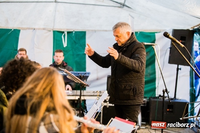 Zdjęcie w galerii na portalu naszraciborz.pl: Jarmark przedświąteczny w Pietraszynie wiadomości z regionu