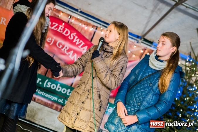 Zdjęcie w galerii na portalu naszraciborz.pl: Jarmark przedświąteczny w Pietraszynie wiadomości z regionu