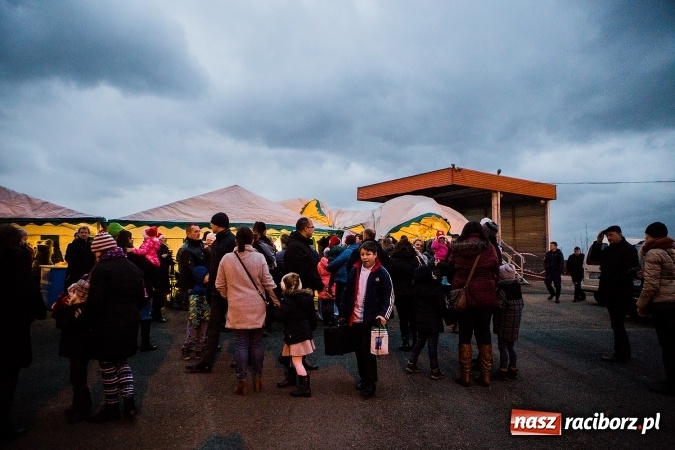 Zdjęcie w galerii na portalu naszraciborz.pl: Jarmark przedświąteczny w Pietraszynie wiadomości z regionu