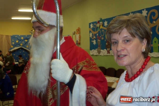 Zdjęcie w galerii na portalu naszraciborz.pl: Chałupki i zimowy jarmark na granicy wiadomości z regionu