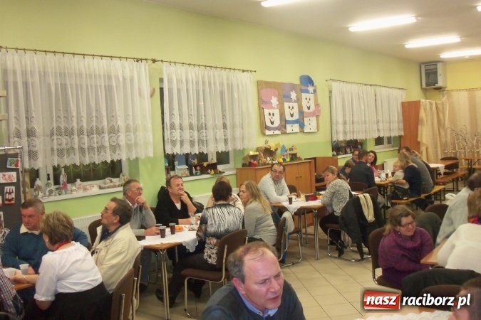 Zdjęcie w galerii na portalu naszraciborz.pl: Chałupki i zimowy jarmark na granicy wiadomości z regionu