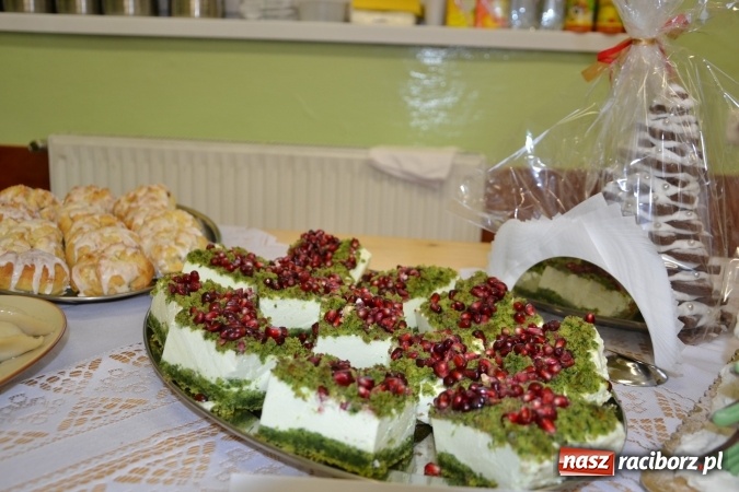 Zdjęcie w galerii na portalu naszraciborz.pl: Chałupki i zimowy jarmark na granicy wiadomości z regionu