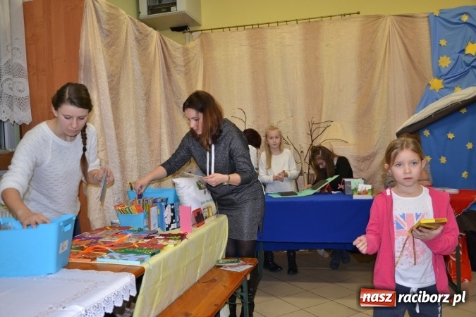 Zdjęcie w galerii na portalu naszraciborz.pl: Chałupki i zimowy jarmark na granicy wiadomości z regionu