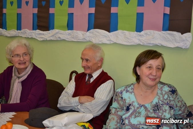 Zdjęcie w galerii na portalu naszraciborz.pl: Chałupki i zimowy jarmark na granicy wiadomości z regionu