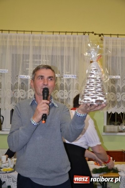 Zdjęcie w galerii na portalu naszraciborz.pl: Chałupki i zimowy jarmark na granicy wiadomości z regionu