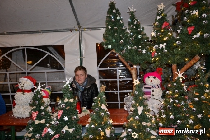Zdjęcie w galerii na portalu naszraciborz.pl: Radosny krzyżanowicki Weihnachtsfest wiadomości z regionu