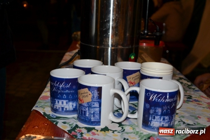 Zdjęcie w galerii na portalu naszraciborz.pl: Radosny krzyżanowicki Weihnachtsfest wiadomości z regionu